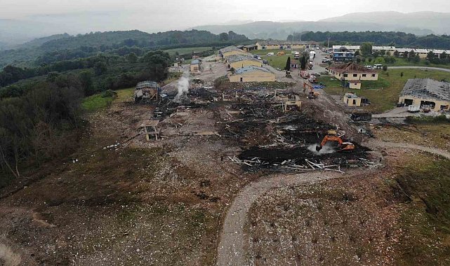 Havai fişek fabrikasındaki patlamayla ilgili davada sanıklar yeniden hakim karşısında