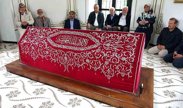 Hayme Ana, Anneler Günü'nde kabri başında anıldı