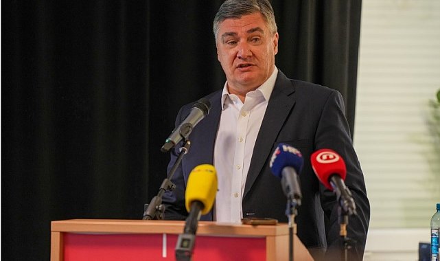 Hırvatistan Cumhurbaşkanı Milanovic: "AB'ye katılacakları söylenerek ülkelerden tavizler koparılmaya çalışılıyor"
