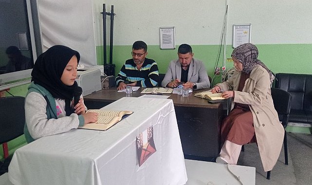 Hisarcık Kutluhallar İlk-Ortaokulu'nda Kur'an-ı Kerimi güzel okuma yarışması