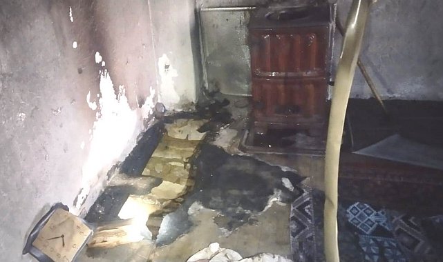 Hisarcık'ta çıkan yangında alzaymır hastası yaşlı kadın hayatını kaybetti