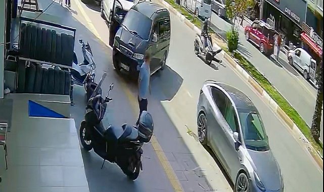 Huzurevi sakinine motosiklet çarptı