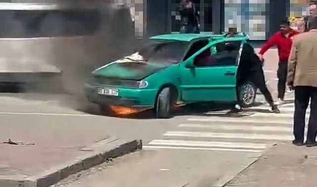 Iğdır'da park halindeki otomobil alev aldı