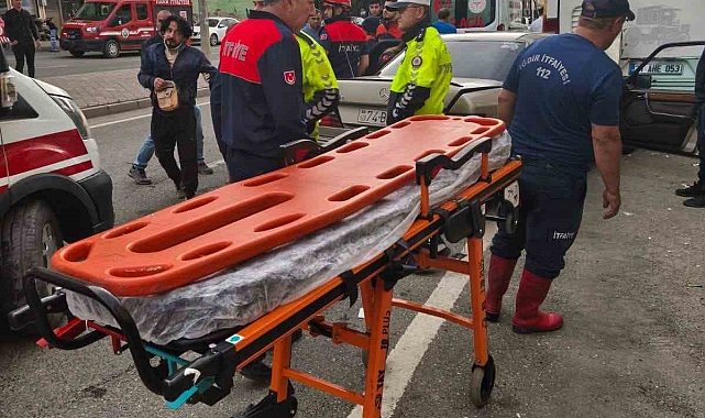 Iğdır'da trafik kazası: 1'i ağır 4 yaralı