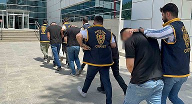 İki kişinin yaralandığı silahlı kavgada 5 kişi gözaltına alındı