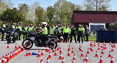 İl Emniyet Müdürü Arıbaş'tan şahin timi eğitimine denetim