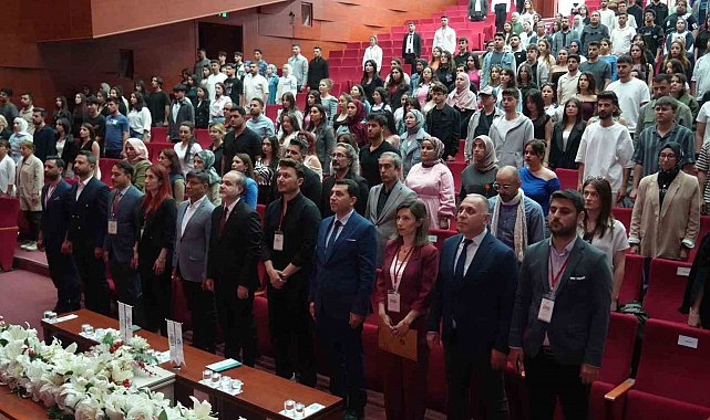 İletişim dünyasının önemli isimlerinin buluşacağı Kadraj İletişim Günleri başladı