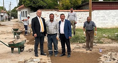 İncirliova Belediyesi'nden ücretsiz yol tamiratı desteği