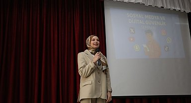 İnegöl'deki Öğrencilere "Dijital Güvenlik" Semineri