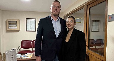 İngiliz Simon, sevdiği kadın için müslüman oldu: Yeni adı 'Sinan'