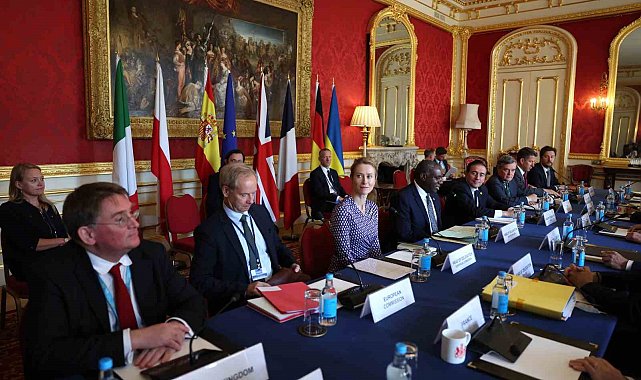 İngiltere Dışişleri Bakanı Lammy: "Putin'in artık Avrupa'da barışı ciddiye alma zamanı geldi"