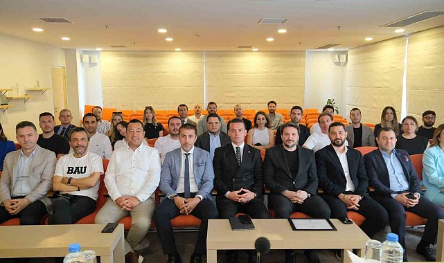 İş dünyasında yapay zeka dönüşümü