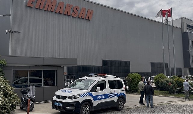 İş makinesinin altında kalan işçi hayatını kaybetti