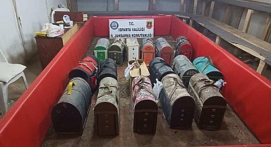 Isparta'da horoz dövüşüne jandarma baskını