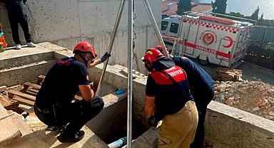 İzmir'de kuyuya düşen yaşlı kadın kurtarıldı