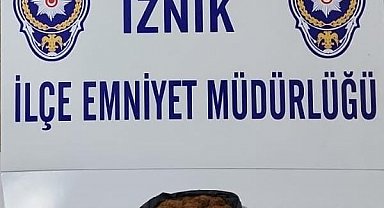 İznik'te polis ekiplerinin durdurduğu araçtan uyuşturucu çıktı