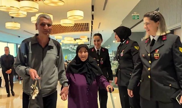 Jandarma şehit annelerini 'Anneler Günü'nde unutmadı