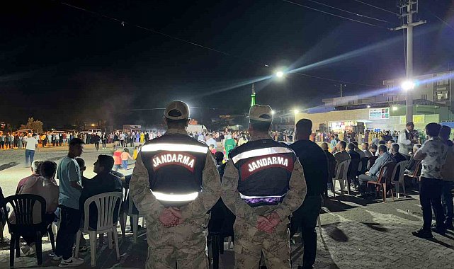 Jandarmadan düğün mesaisi