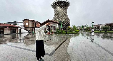Japonyalı 'Türk Çayı Demleme Ustası' Rize'de çay demledi