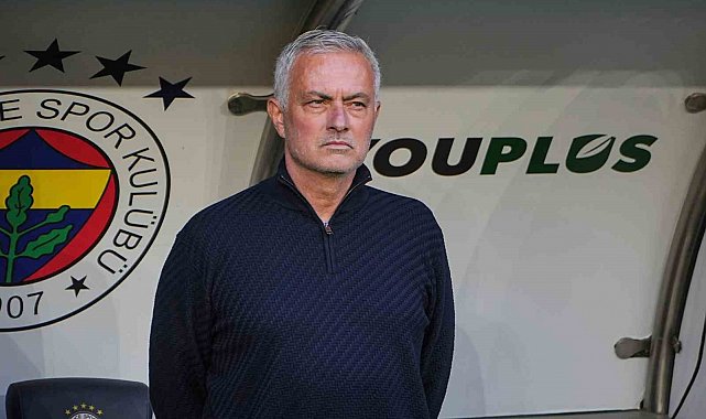 Jose Mourinho, Fenerbahçe'de 5. derbisini de kazanamadı