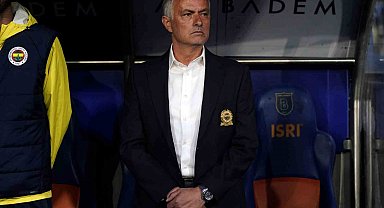 Jose Mourinho'dan Başakşehir maçında 6 değişiklik