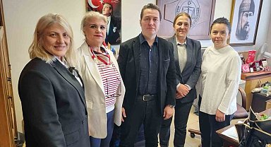 Kadın derneği yöneticileri 'Yenidoğan çetesi' davasının savcısını ziyaret etti