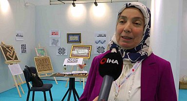 Kağıt üzerine yaptığı Kufi sanatını ahşap küplere döktü