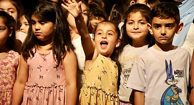 Kağıthane'de Yaşam Beceri Atölyelerinde mezuniyet sevinci