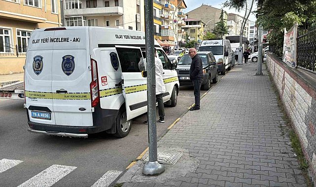 Kamyonun çarptığı genç kız hayatını kaybetti