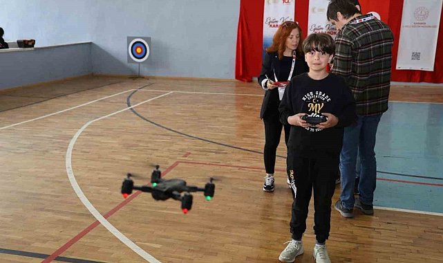 Karabük'te gençler teknolojiyle yarıştı