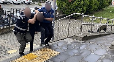 Karadeniz Ereğli'de 5 aracın camını kırarak hırsızlık yapan şüpheli tutuklandı