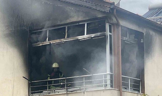 Karaman'da boşandığı eşi ile tartışan öfkeli koca bezinle evini yaktı