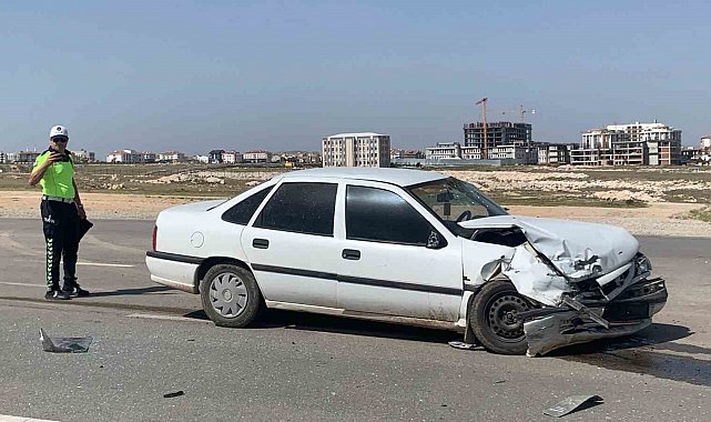 Karaman'da trafik kazası: 2 yaralı