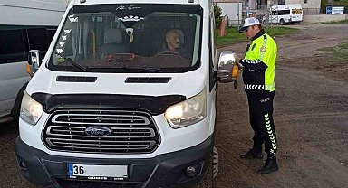 Kars'ta öğrenci servisleri denetleniyor