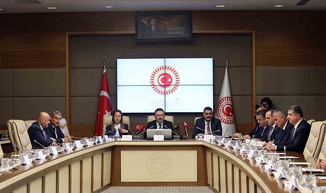 Kartalkaya'daki Otel Yangınını Araştırma Komisyonu, Bolu Valiliğini dinledi