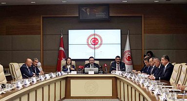 Kartalkaya'daki Otel Yangınını Araştırma Komisyonu, Bolu Valiliğini dinledi