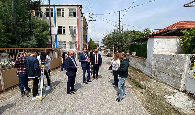 Kaymakam Dalak öğrencilerle arazi ölçümü yaptı