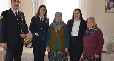 Kaymakam Özdemir'den şehit annelerine anlamlı ziyaret