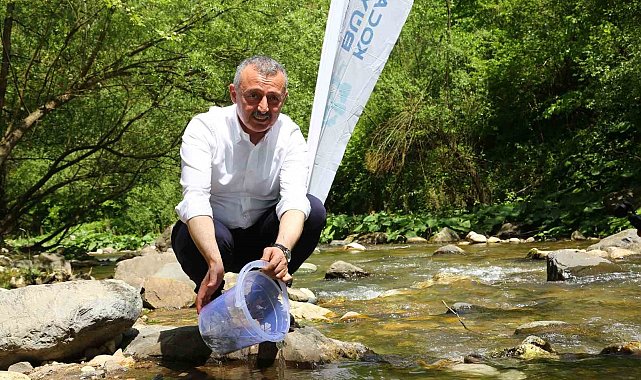 Kirazdere'ye 8 bin alabalık bırakıldı