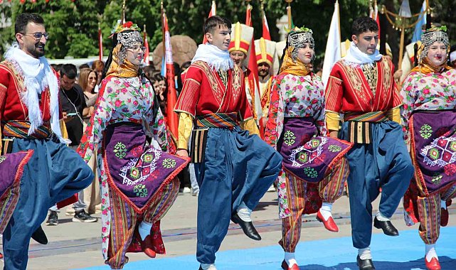 Kırıkkale ve Çorum'da 19 Mayıs coşkusu