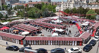 Kırıkkale'de "İşyurtları Ürün ve El Sanatları Fuarı" açıldı