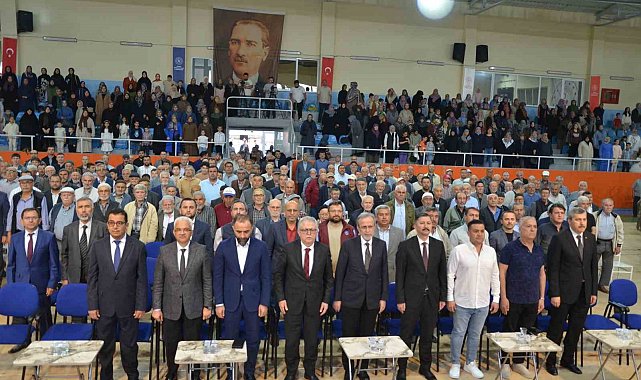 Kırkağaç'ta 25 yıl sonra hafızlık merasimi düzenlendi