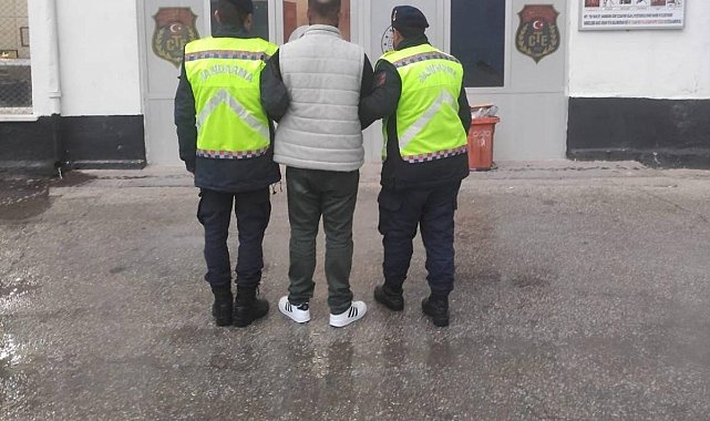 Kırşehir'de uyuşturucu suçundan aranan şahıs yakalandı