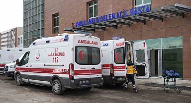 Kontrolden çıkan otomobil takla attı: 1 ölü 3 yaralı