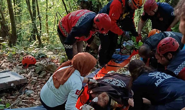 Kontrolden çıkan UTV şarampole devrildi: 2 yaralı