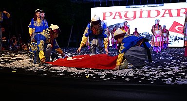 Konyaaltı İlkokulu'ndan kültür dolu şenlik