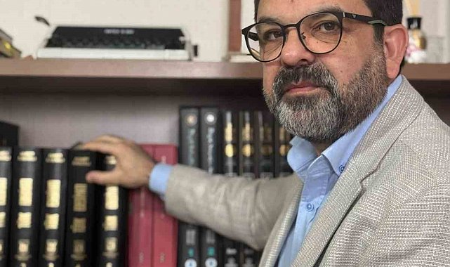 Köseoğlu'ndan yeni kitap: 'Arasta'da Bir Zaman Yolculuğu'