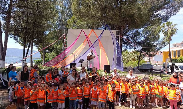 Köyceğizli minikler çocuk konserinde eğlendi