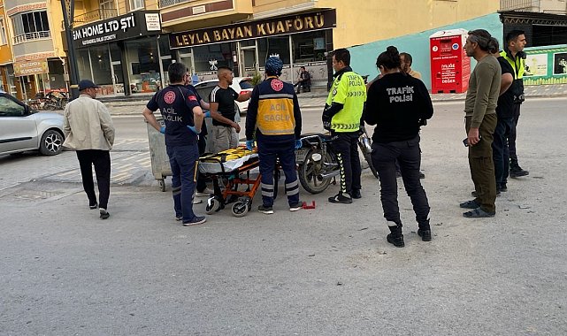 Kulu'da otomobille çarpışan motosikletli yaralandı