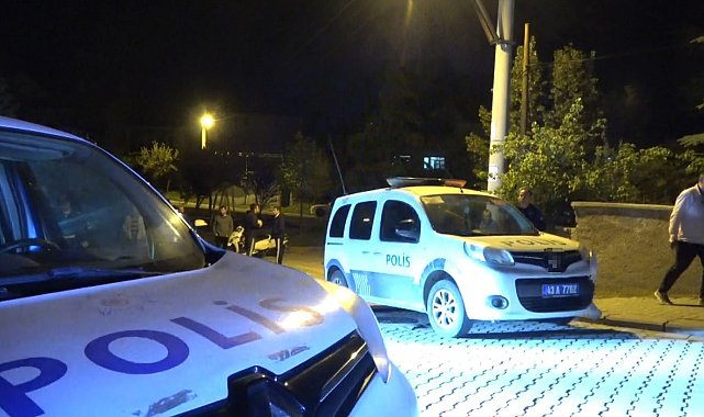 Kütahya'da 'dur' ihtarına uymayan araçtaki 2 kişi kovalamaca sonucu yakalandı